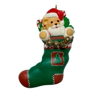 Hallmark Keepsake Ornament Filled With Memories 1996 Ornament Only No Box